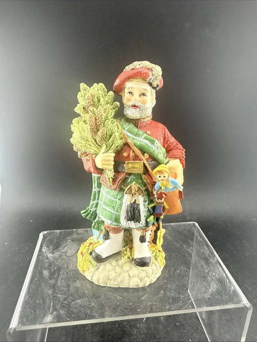 International Santas Collection SC27 The First Footer Scotland 1997 Figurine